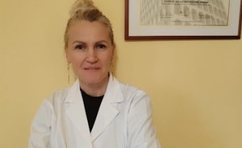 Dott.ssa Laura Tanase Biologa Nutrizionista