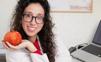 Dott.ssa Vanessa Botticchio Biologa Nutrizionista