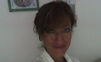 Nutrizionista Ilaria Arcuri, Dott.ssa in Sc. Nutrizione U. e in Tec. Erboristiche. Abilitata Biologa