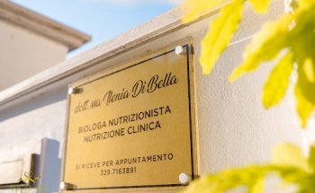 Dott.ssa Ilenia Di Bella BIOLOGA NUTRIZIONISTA