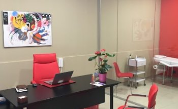 Dott.ssa Serena Longo Biologa Nutrizionista