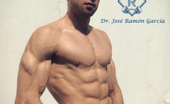Dr. Ramón García
