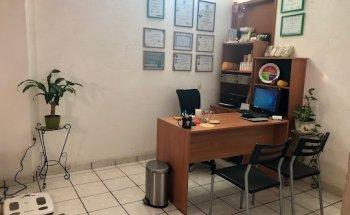 Lic. María Guadalupe Lira Amaya, Nutriólogo clínico