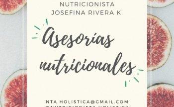 Nut. Josefina Rivera Koch, Nutricionista