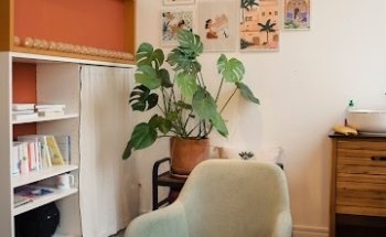 Joséphine Gorron • Diététicienne - Psychonutritionniste