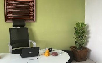 Nutriólogo Ricardo Vásquez