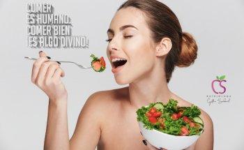 Cynthia Sandoval NUTRIÓLOGA