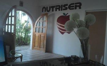 Nutriser ( Especialistas en Nutrición y Estética)