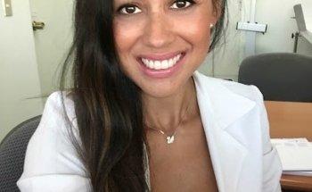 Dra. Natalia Soto Parra, Nutriólogo