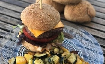 ESCOT CLÉMENCE - DIÉTÉTICIENNE NUTRITIONNISTE