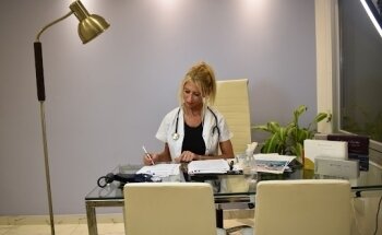 Nutricionista Haiek, María de los Ángeles