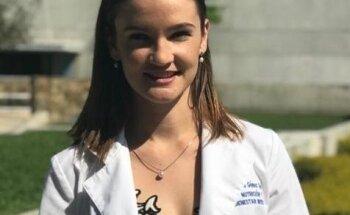 Lic. Andrea Gómez Carús, Nutriólogo clínico