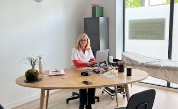 Hélène Brunengo, diététicienne, spécialisée en chrono et micro nutrition