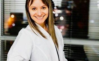 Dra. Estefania Zuluaga, Nutricionista