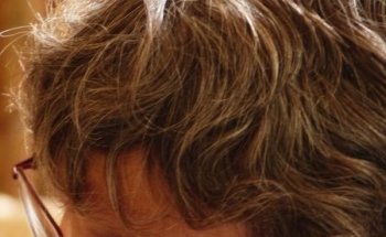 Dr Anne Navarranne-Roumec