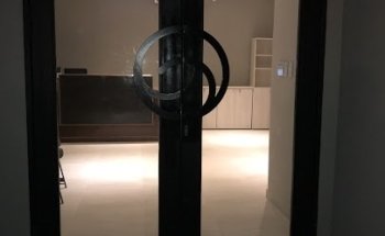 iberia - Consultorio Médico-Centro de Implante Capilar