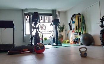 PERFECT-BALANCE Kinesist - Osteopaat - Personal Trainer - Acupunctuur - Voedingsadvies