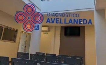 Dra. Claudia Rasello, Gastroenterología y Endoscopía Digestiva