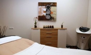 Figur Lounge by Andrea Paulus-Distler