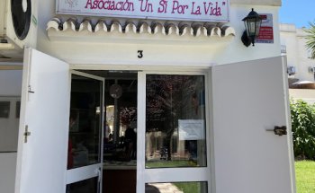 Asociación Un Sí Por La Vida - Unidos Contra El Cáncer