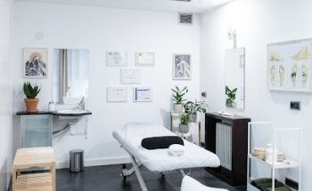 Vanesa Oteiza Reflexoterapia podal y nutrición