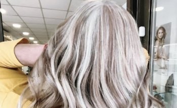 Salón Monique Riera