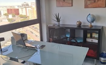 VaneSsa Hidalgo. Acupuncture Feeding