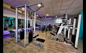 BODY FITNESS CENTER AND MARKET