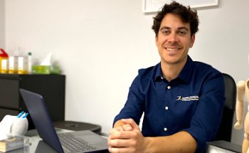 OsteoElxClinic by Wenceslao Martínez