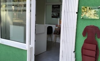 CLÍNICA VETERINARIA PINOS DEL LIMONAR