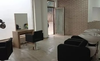 Peluquería - Estética - Barbería Toñi y Esther c.b.