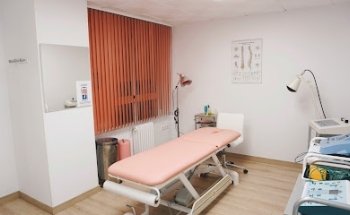 Cristina Molina Centro de fisioterapia y estética