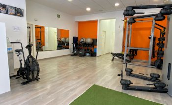 Centro de Entrenamiento Personal · TRAINING FOR YOU