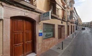 Clínica aRo. Fisioterapia, osteopatía y suelo pélvico, nutrición, psicología y medicina estética. Centro INDIBA