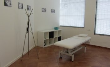 Ana Hueso Fisioterapia & Osteopatía