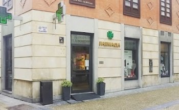 Farmacia Laborda, Pola de Siero