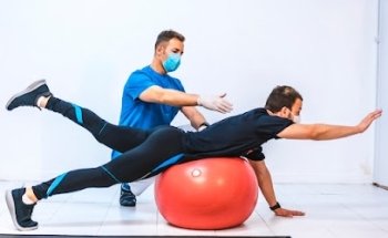 Ramati Urban Clinic. Fisioterapia/Podología