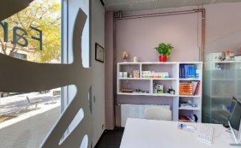 Farmàcia Araceli Huguet Planes