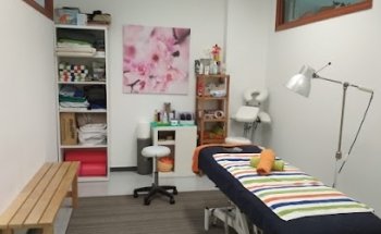 LOGOGEN (logopedas, psicólogos, neuropsicólogos, fisioterapeutas, dietistas, podólogos, sexólogos, coaching y masajes) también a domicilio