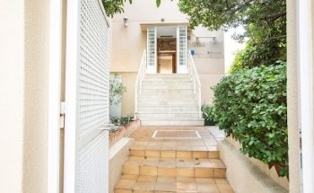 Clínica Dr. Quintero