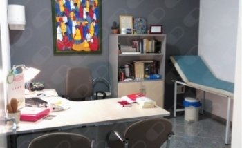 Mónica Cervantes, Homeópata