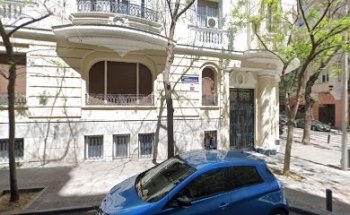 Dra. Virginia Vicario Hernández, Médico estético