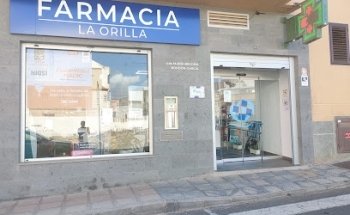 Farmacia La Orilla.- Mª Begoña Bordón García.