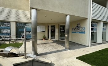 Benacus Lab - Salò - Poliambulatorio - (ex Equilibrio)