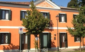 Ambulatorio Polispecialistico Studio Dermochirurgico Dott.ssa Marina Favaro Parolini