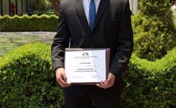 Nutriologo Arturo Islas. Nutrición deportiva, nutrición clínica & entrenador personal. Consulta presencial y online.