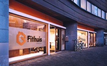 Fithuis by Erik Gouw