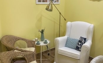 Little Humans - Clínica de Saúde Materno-Infantil, Apoio à Parentalidade & Baby SPA