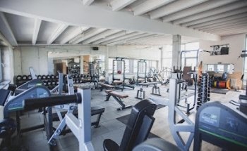 Fitnessstudio 24h - Private Sportsclub