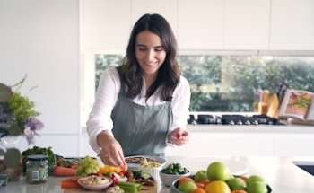 Holly Arnold Nutritionist